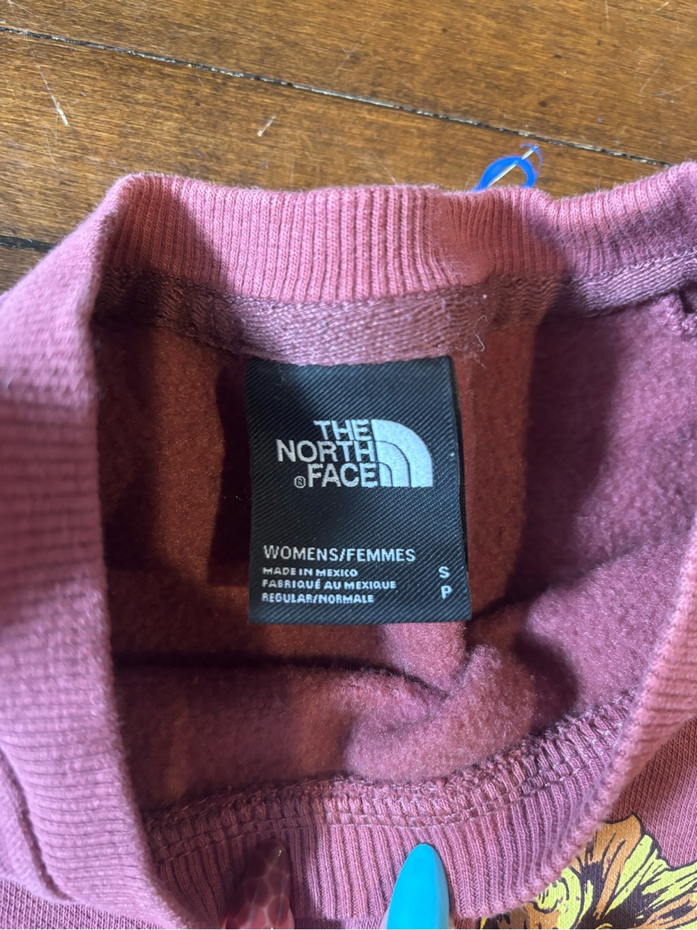 The North Face Women's Pink Crewneck Sweatshirt with Floral Logo - Picture 3 of 6